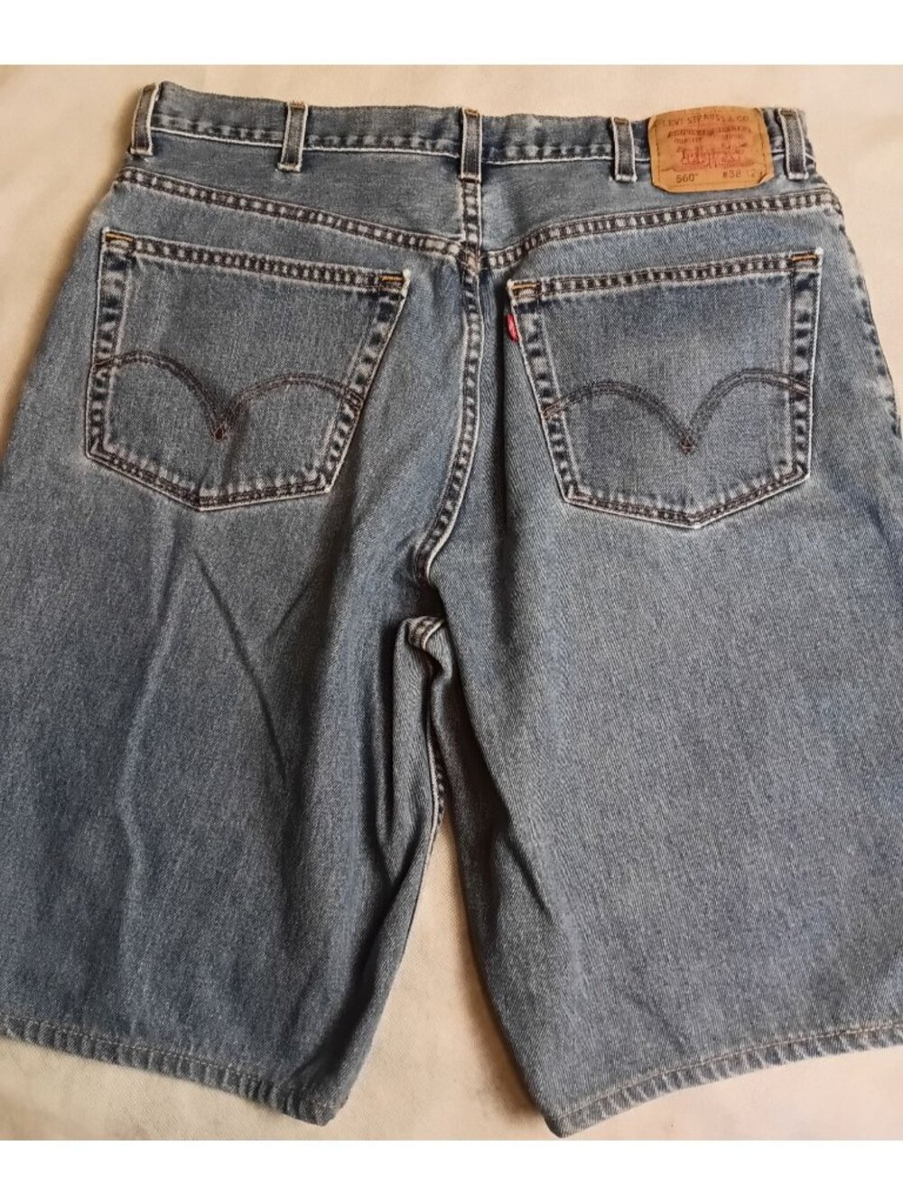 Vintage Levi's 560 Jean Shorts Size 38 Jorts 11" Sz 38